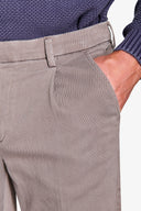 Pantalone cavalry tortora