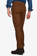 Pantalone chino gabardina cammello