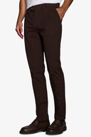 Pantalone chino gabardina marrone
