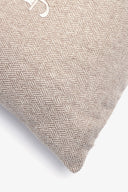 Cuscino medium con ricamo piccolo beige-Dan John