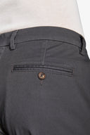 Pantaloni chino piombo-Dan John