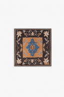 Pochette macrofantasia marrone-Dan John